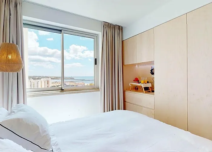 Sea Nest Apartment *